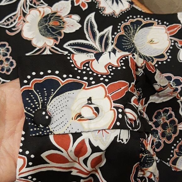 Who What Wear Top Size Large Rust Orange Black White Floral Button Back - Picture 7 of 7